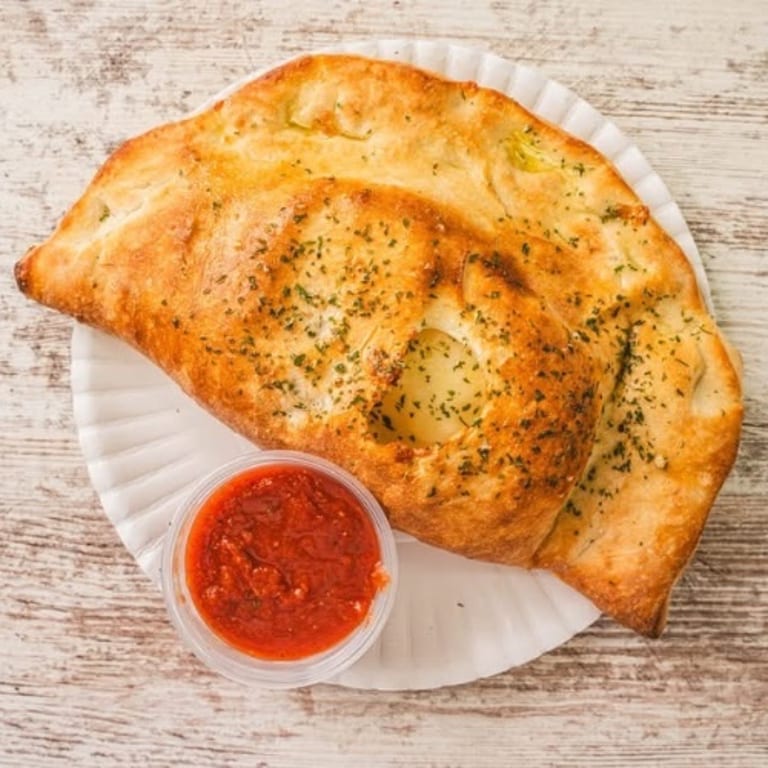 Delicious Calzones: A Taste of Italy